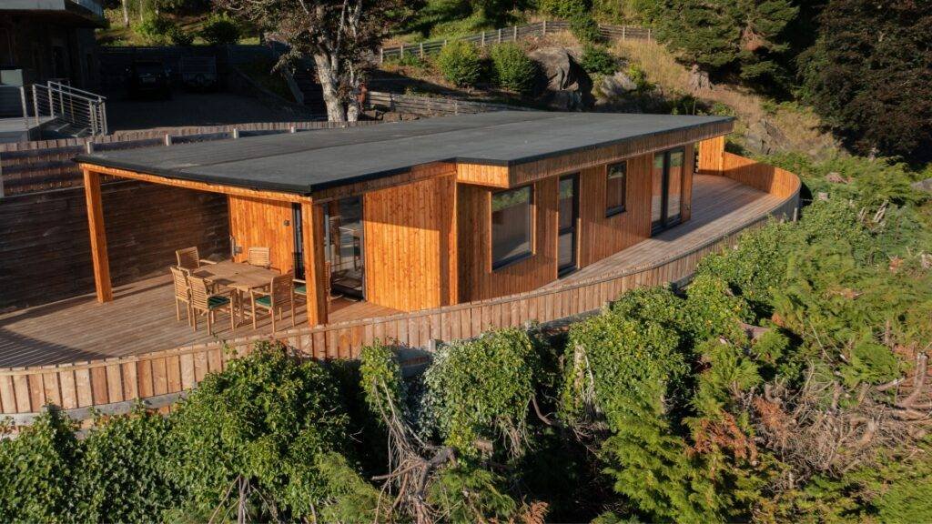 uk timber chalet builders